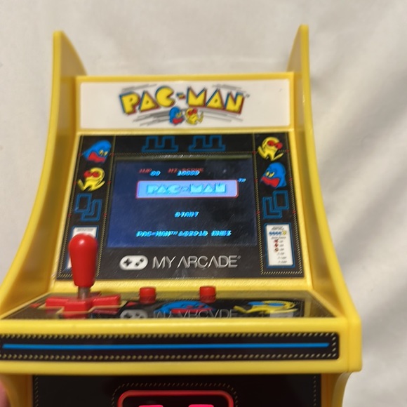 PAC man mini arcade machine (2018) - Picture 3 of 3